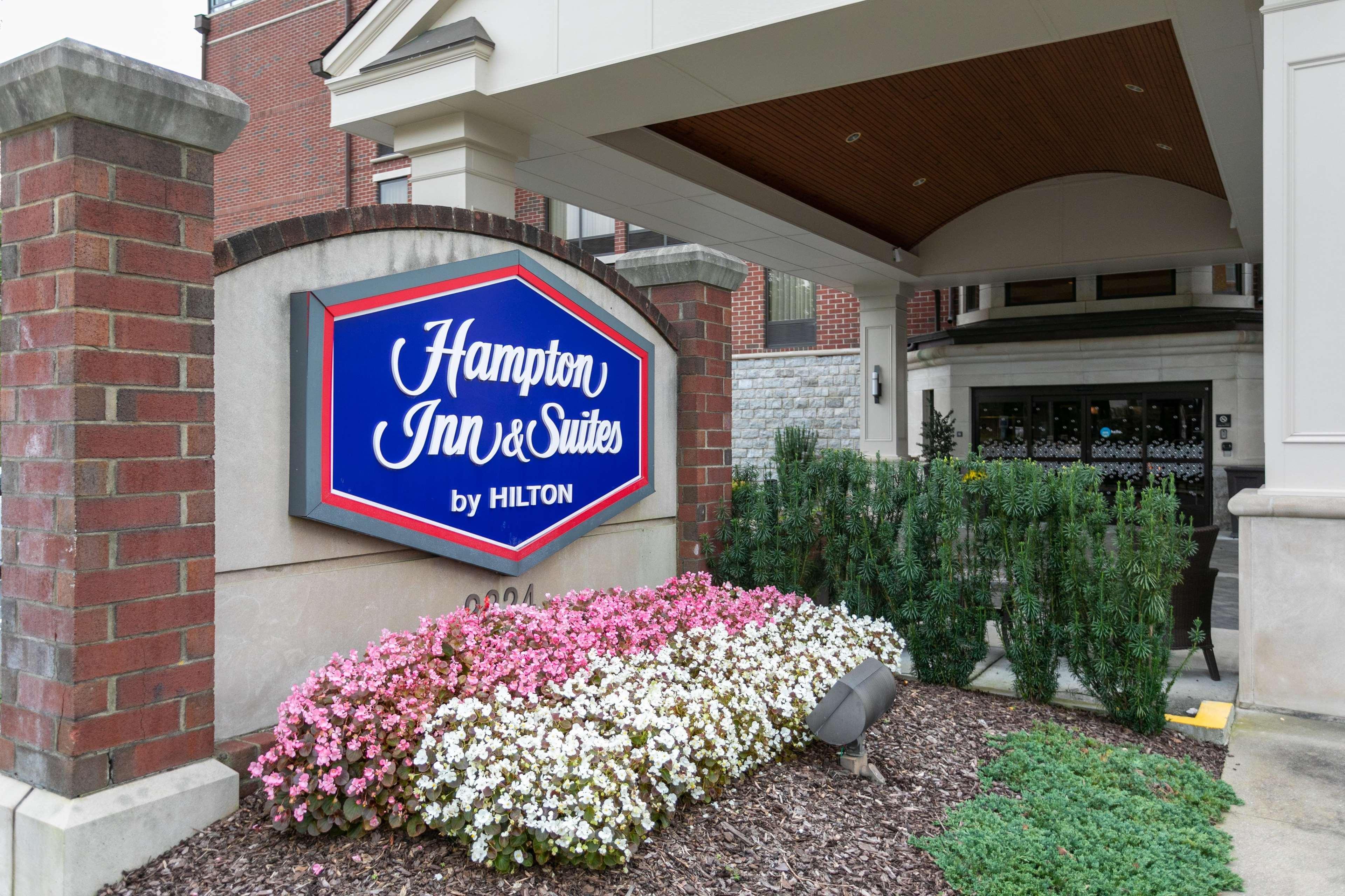 Hampton Inn & Suites Nashville-Green Hills Bagian luar foto
